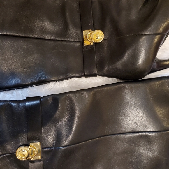 Boots - Picture 8 of 10